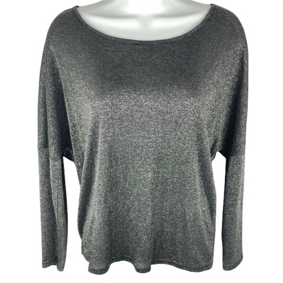 2 Hearts Cross Back Gray Silver Blouse Bat Wing - Picture 1 of 13